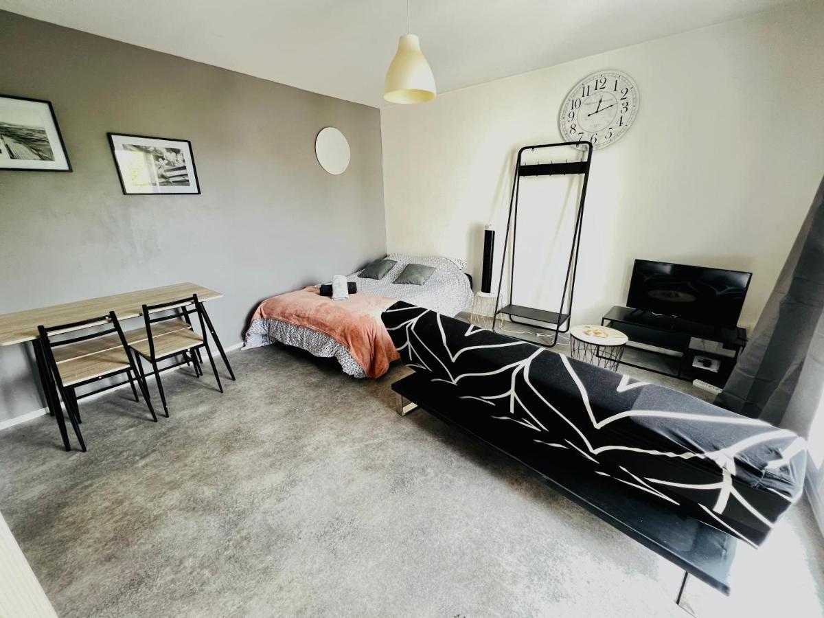 Le Gousselot Parking Metz Pompidou Un-Sejour-A-Part Apartment Luaran gambar